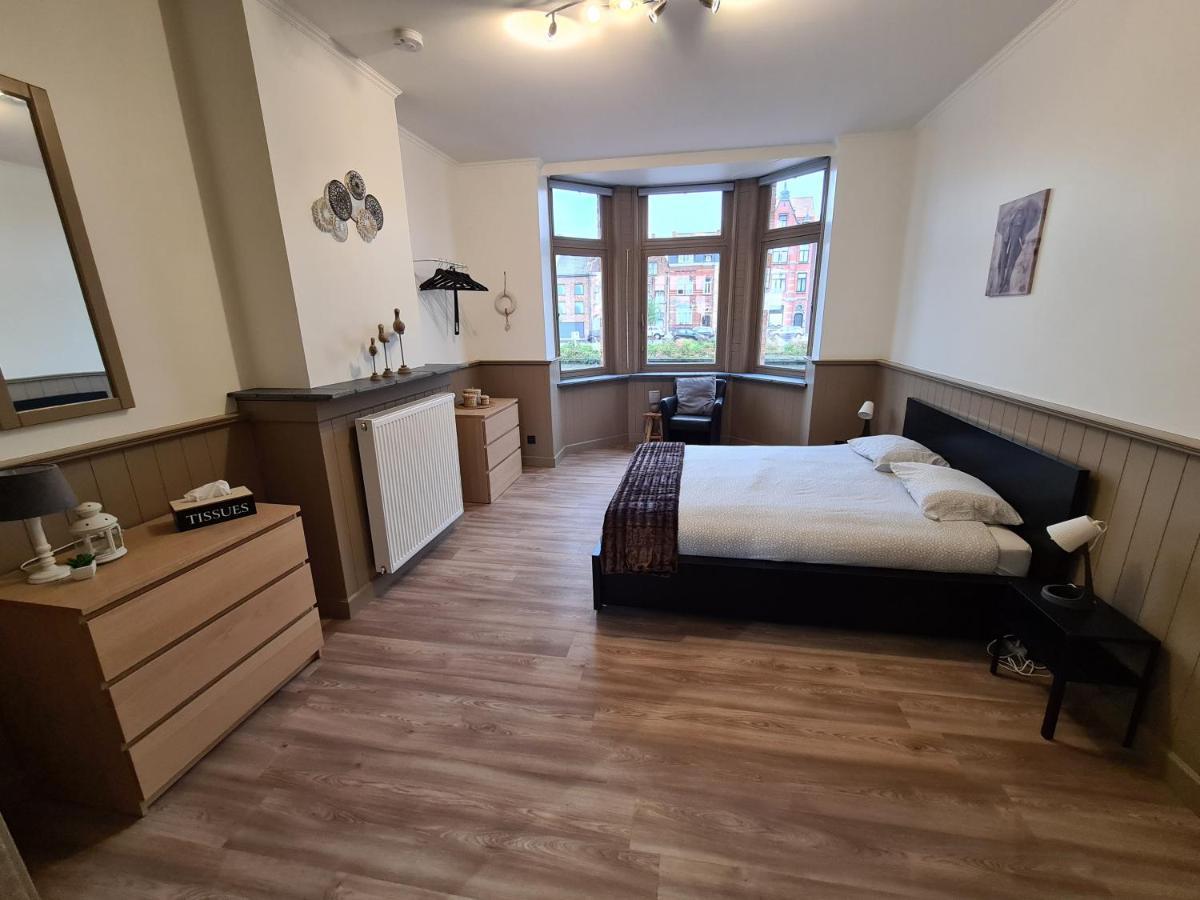 Beautiful apartment met zicht Damse vaart @brugge Eksteriør billede